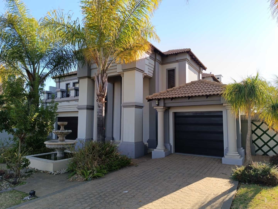 5 Bedroom Property for Sale in Midstream Estate Gauteng
