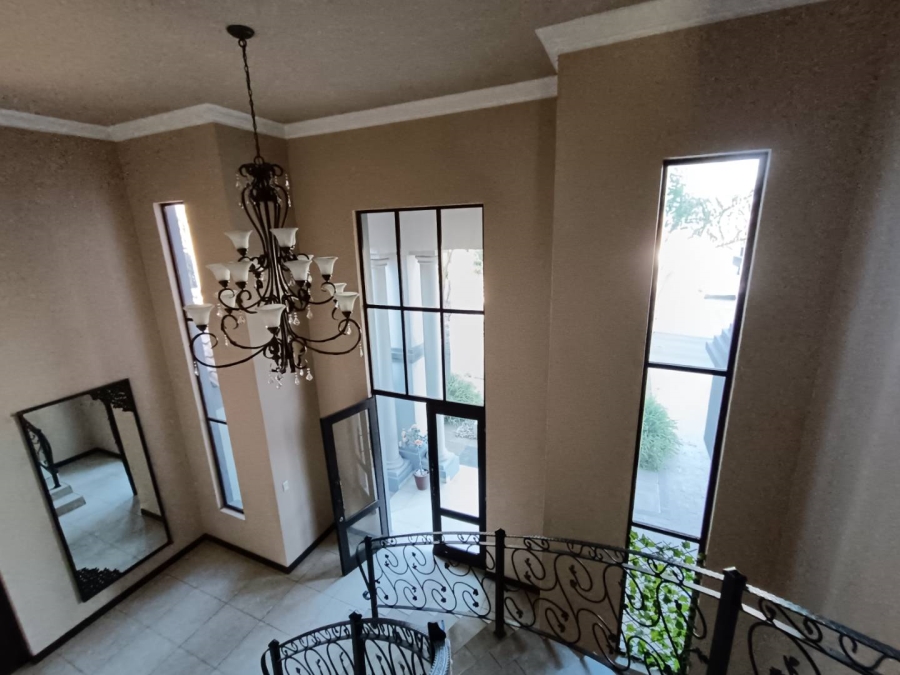 5 Bedroom Property for Sale in Midstream Estate Gauteng