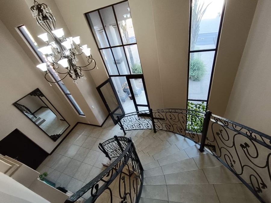 5 Bedroom Property for Sale in Midstream Estate Gauteng
