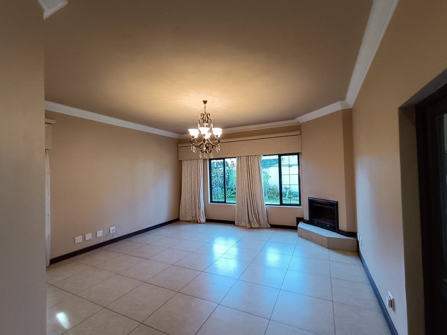 5 Bedroom Property for Sale in Midstream Estate Gauteng
