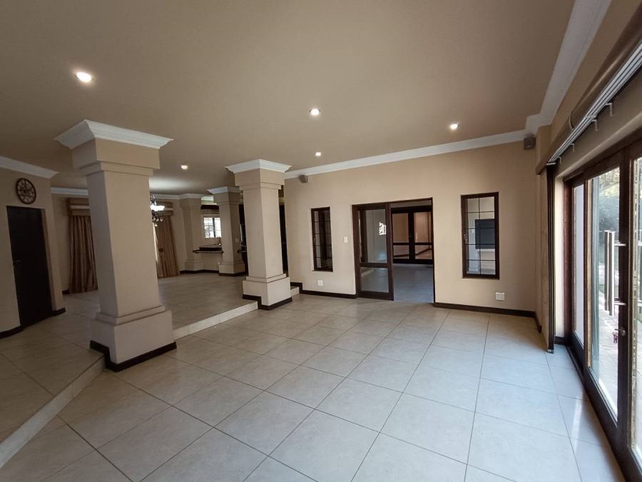 5 Bedroom Property for Sale in Midstream Estate Gauteng