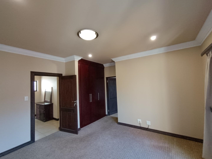 5 Bedroom Property for Sale in Midstream Estate Gauteng