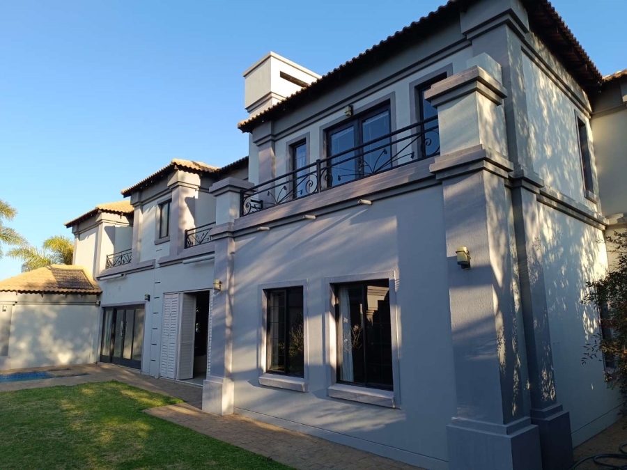 5 Bedroom Property for Sale in Midstream Estate Gauteng