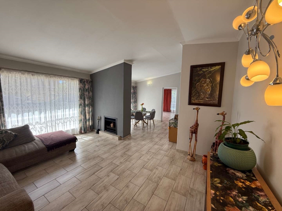 4 Bedroom Property for Sale in Horison Park Gauteng
