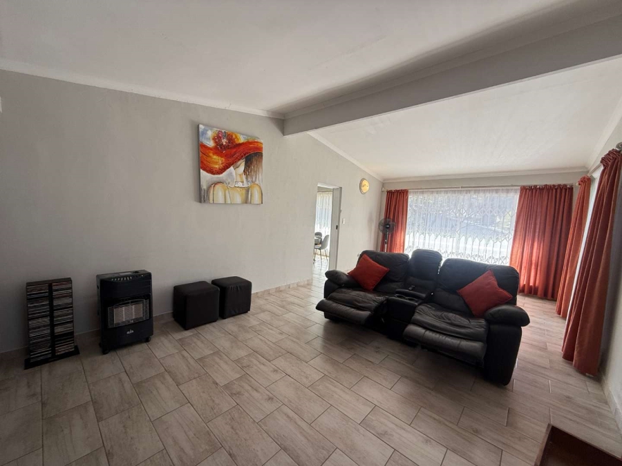4 Bedroom Property for Sale in Horison Park Gauteng