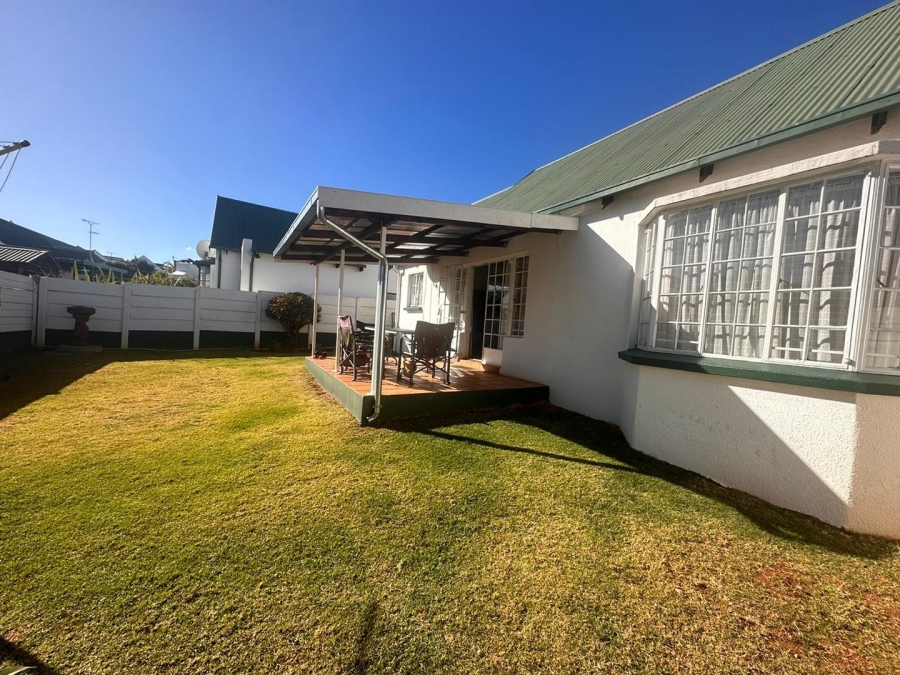 To Let 2 Bedroom Property for Rent in Bergbron Gauteng