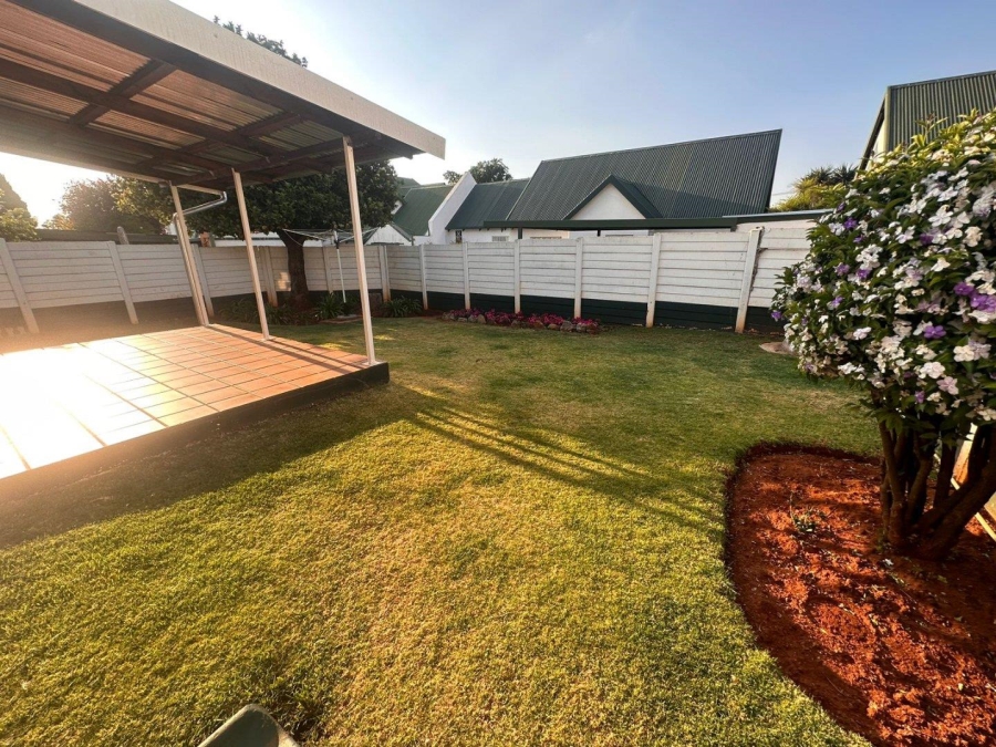 To Let 2 Bedroom Property for Rent in Bergbron Gauteng