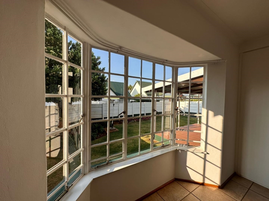 To Let 2 Bedroom Property for Rent in Bergbron Gauteng