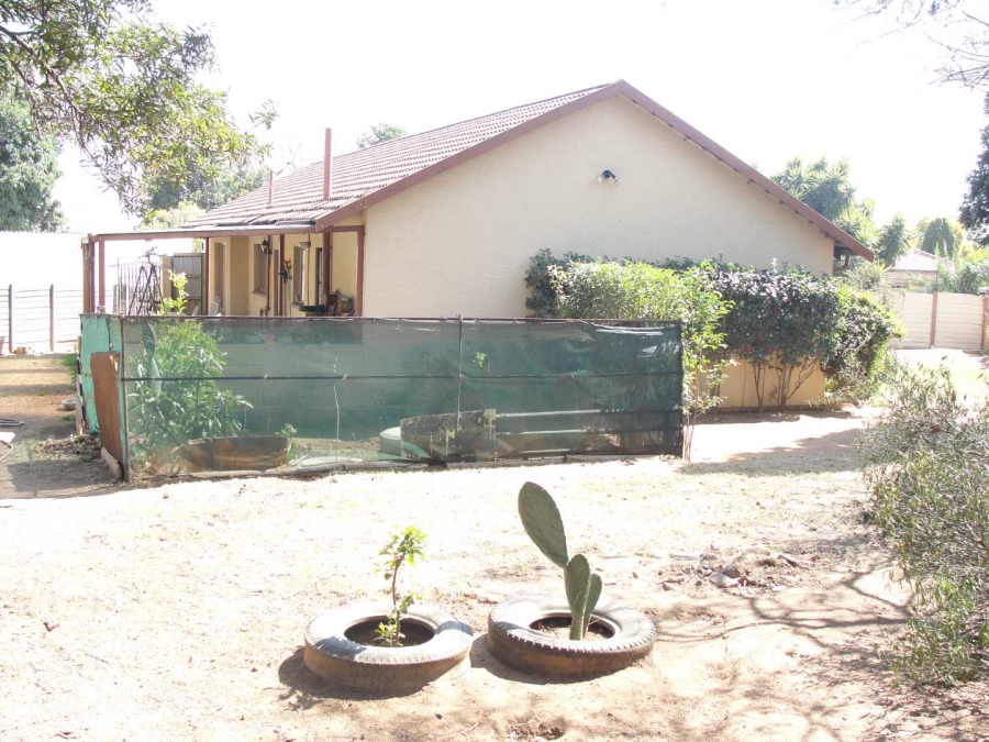 3 Bedroom Property for Sale in Birch Acres Gauteng