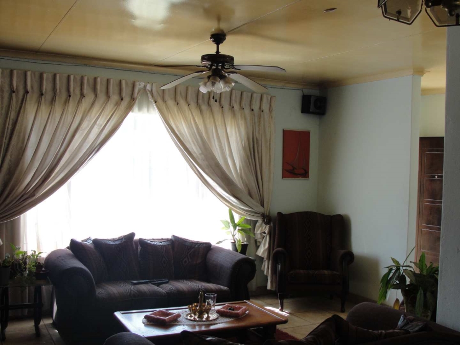 3 Bedroom Property for Sale in Birch Acres Gauteng