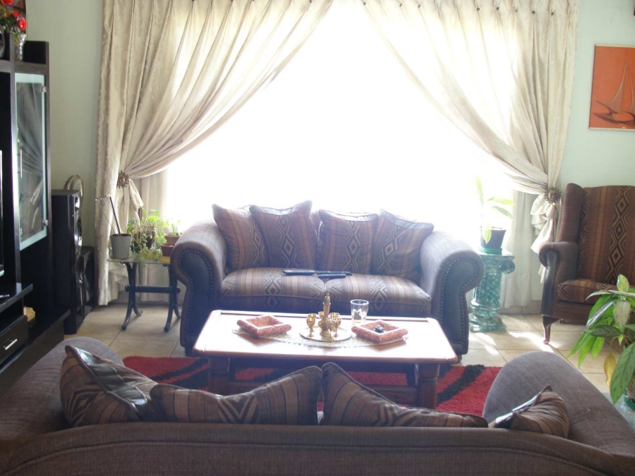 3 Bedroom Property for Sale in Birch Acres Gauteng