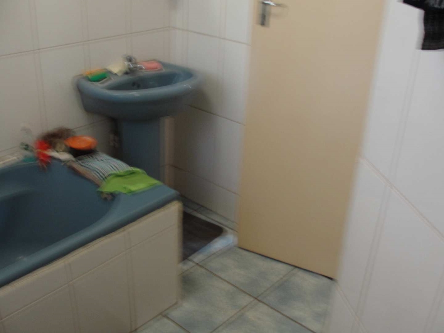 3 Bedroom Property for Sale in Birch Acres Gauteng