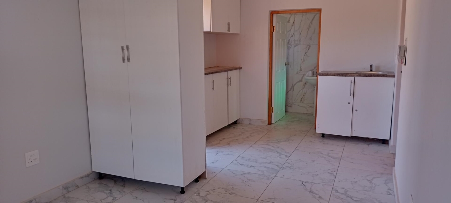 To Let 1 Bedroom Property for Rent in Kilner Park Gauteng
