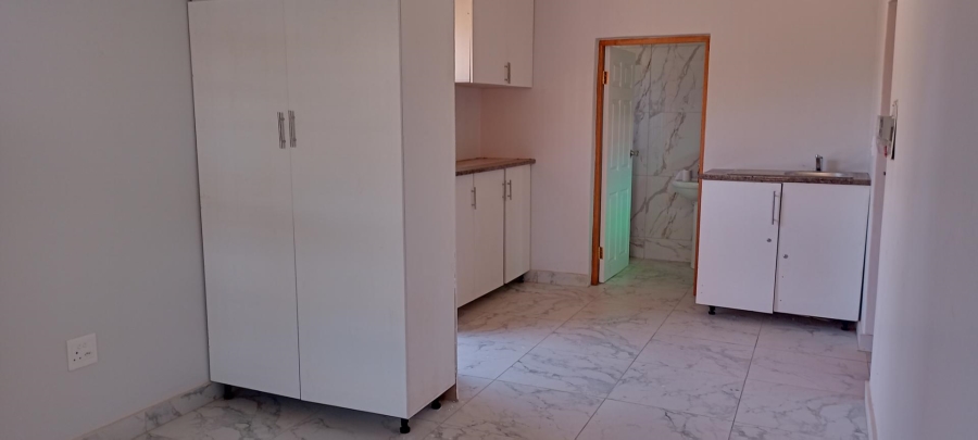 To Let 1 Bedroom Property for Rent in Kilner Park Gauteng