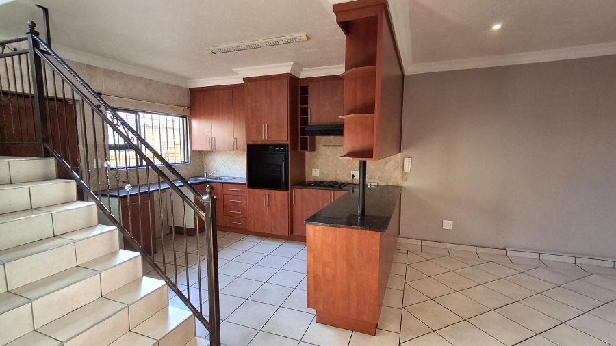 3 Bedroom Property for Sale in Dal Fouche Gauteng