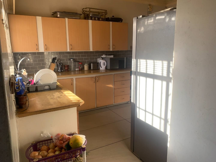 3 Bedroom Property for Sale in Towerby Gauteng