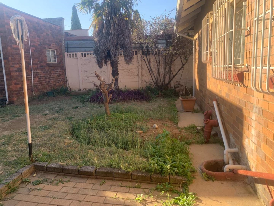 3 Bedroom Property for Sale in Towerby Gauteng