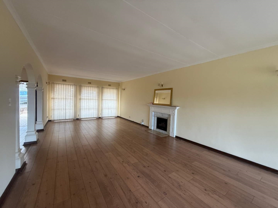 To Let 4 Bedroom Property for Rent in Florida Park Gauteng