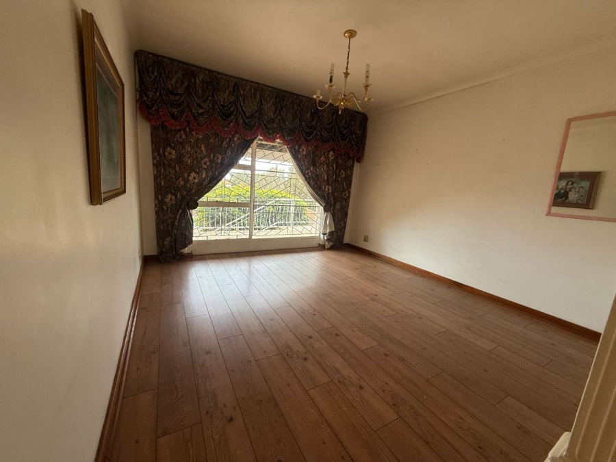 To Let 4 Bedroom Property for Rent in Florida Park Gauteng