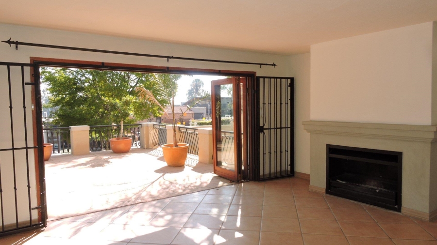 4 Bedroom Property for Sale in Waterkloof Gauteng