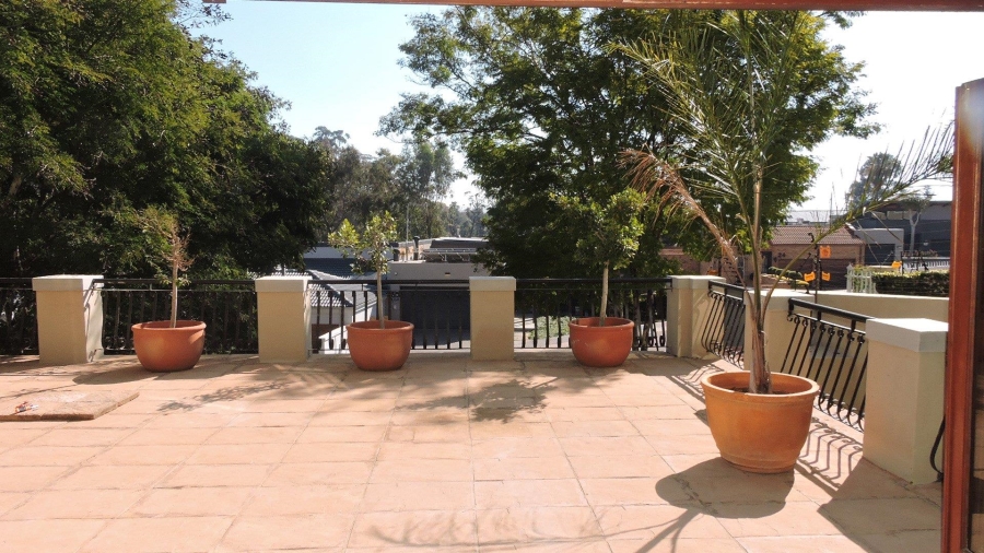 4 Bedroom Property for Sale in Waterkloof Gauteng