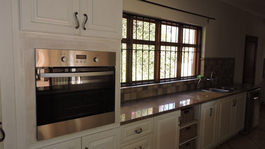 4 Bedroom Property for Sale in Waterkloof Gauteng
