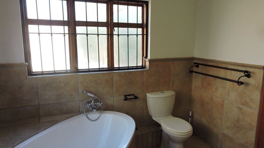 4 Bedroom Property for Sale in Waterkloof Gauteng