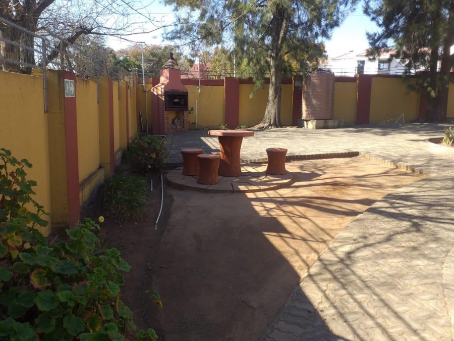 11 Bedroom Property for Sale in Birch Acres Ext 5 Gauteng