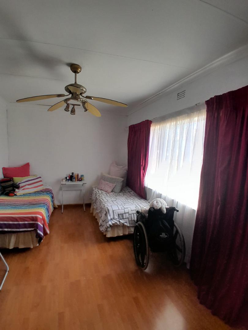 4 Bedroom Property for Sale in Verwoerdpark Gauteng