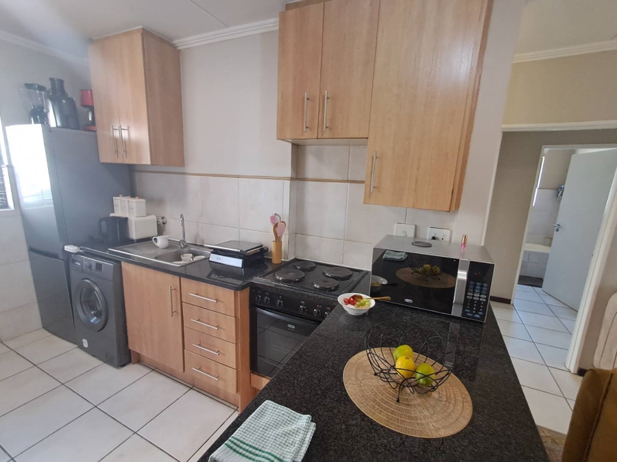 2 Bedroom Property for Sale in Summerfields Estate Gauteng