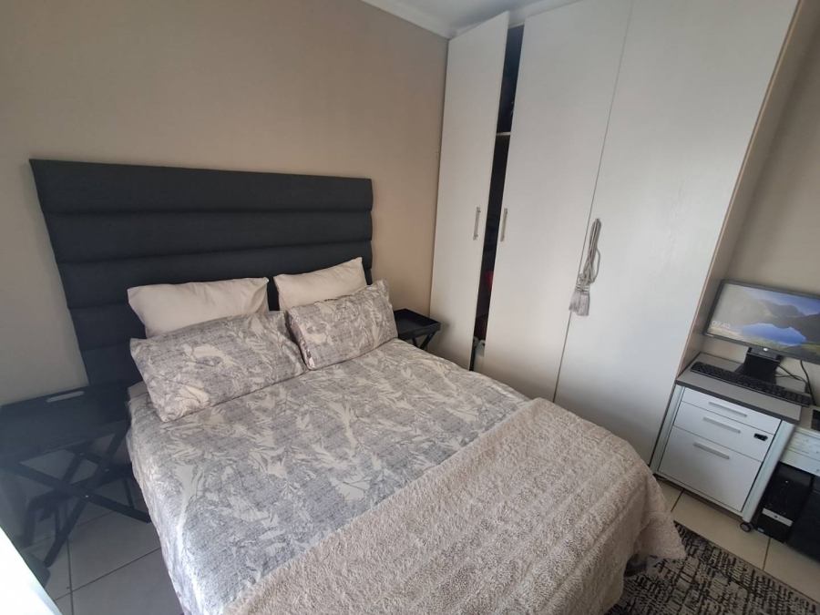 2 Bedroom Property for Sale in Summerfields Estate Gauteng