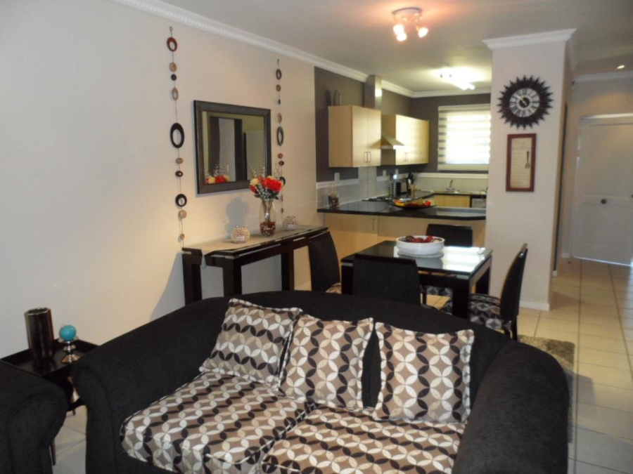To Let 2 Bedroom Property for Rent in Morningside Gauteng