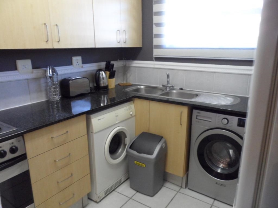 To Let 2 Bedroom Property for Rent in Morningside Gauteng