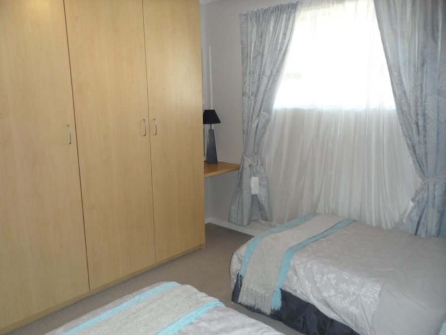 To Let 2 Bedroom Property for Rent in Morningside Gauteng