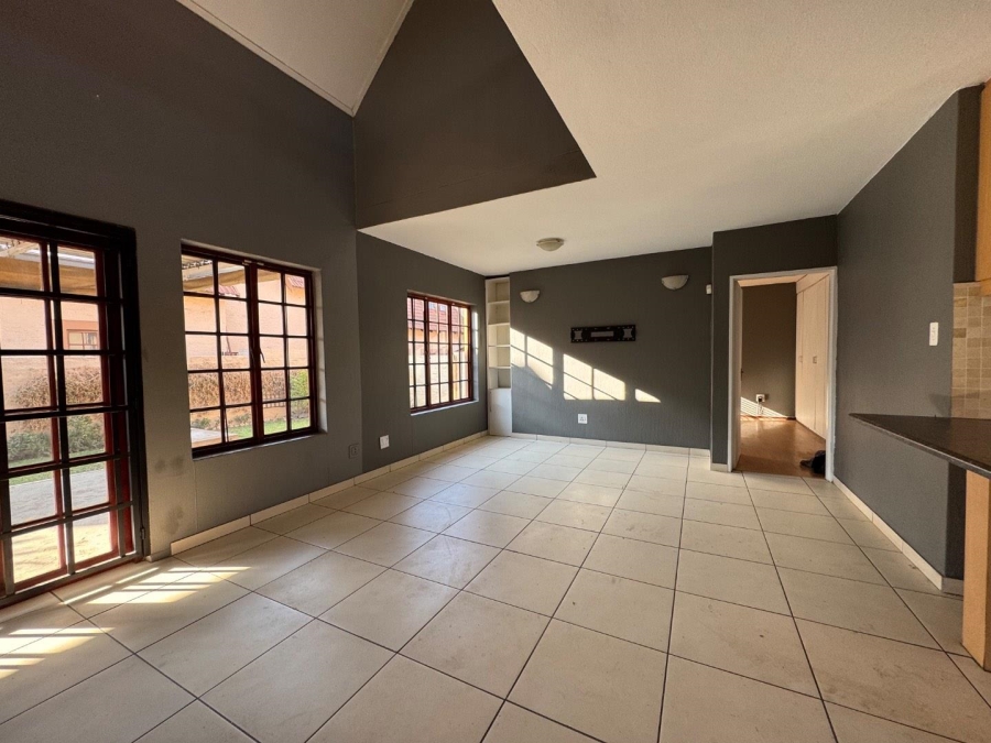 3 Bedroom Property for Sale in Equestria Gauteng