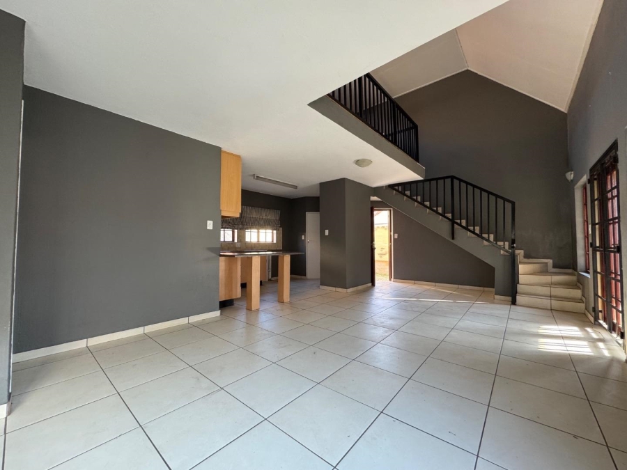 3 Bedroom Property for Sale in Equestria Gauteng