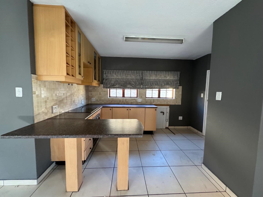 3 Bedroom Property for Sale in Equestria Gauteng