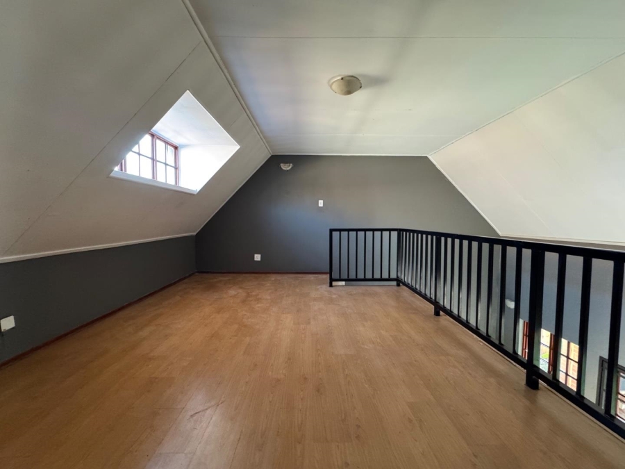 3 Bedroom Property for Sale in Equestria Gauteng