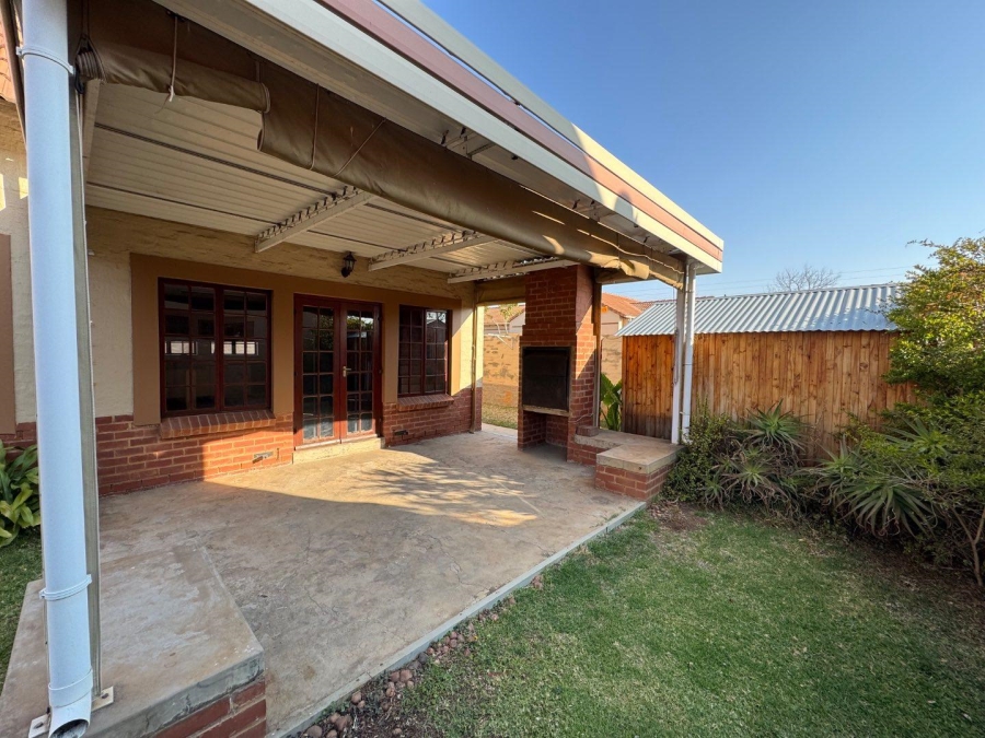 3 Bedroom Property for Sale in Equestria Gauteng