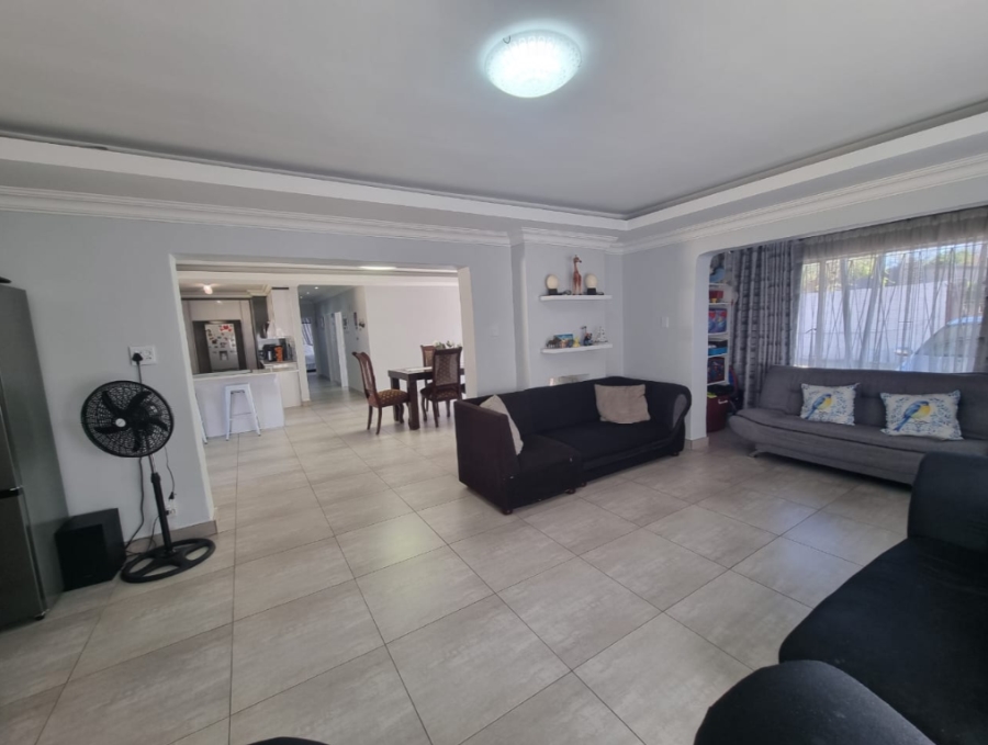 3 Bedroom Property for Sale in Raceview Gauteng