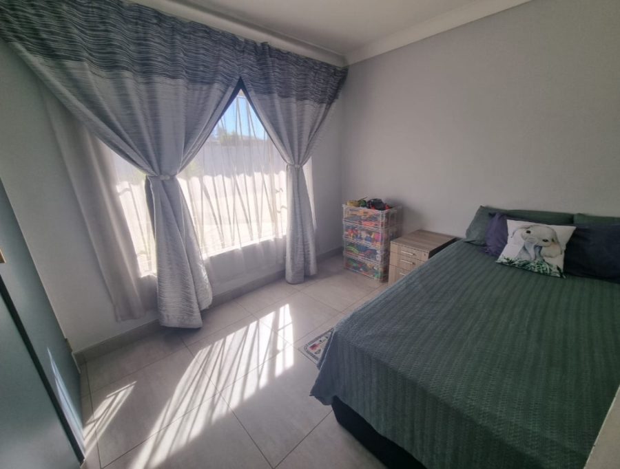 3 Bedroom Property for Sale in Raceview Gauteng
