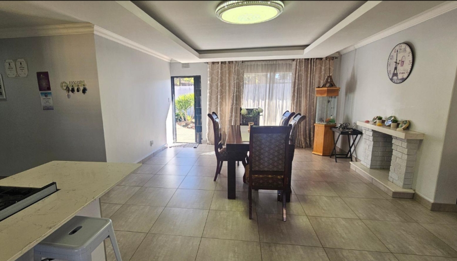 3 Bedroom Property for Sale in Raceview Gauteng