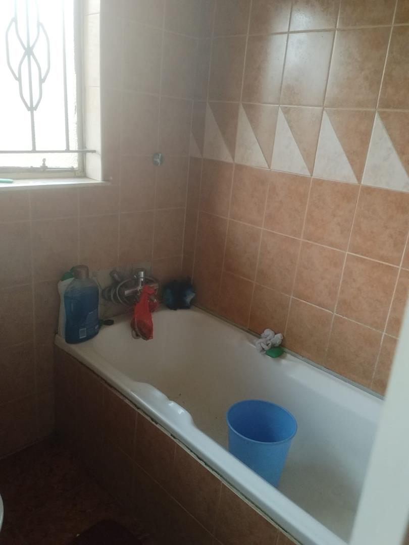 3 Bedroom Property for Sale in Vosloorus Gauteng