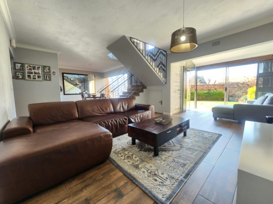 3 Bedroom Property for Sale in Brackenhurst Gauteng