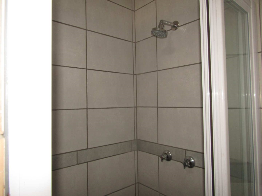 1 Bedroom Property for Sale in Theresa Park Gauteng