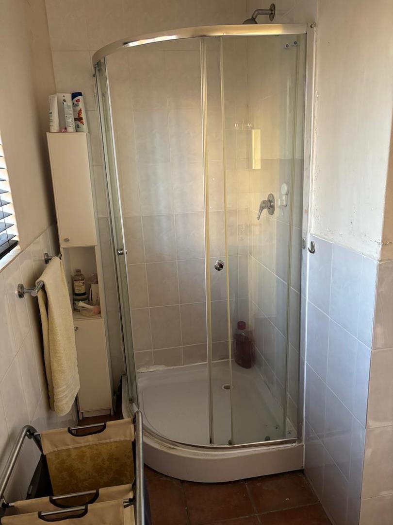 2 Bedroom Property for Sale in Greenstone Hill Gauteng
