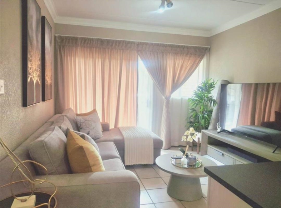 2 Bedroom Property for Sale in Halfway Gardens Gauteng