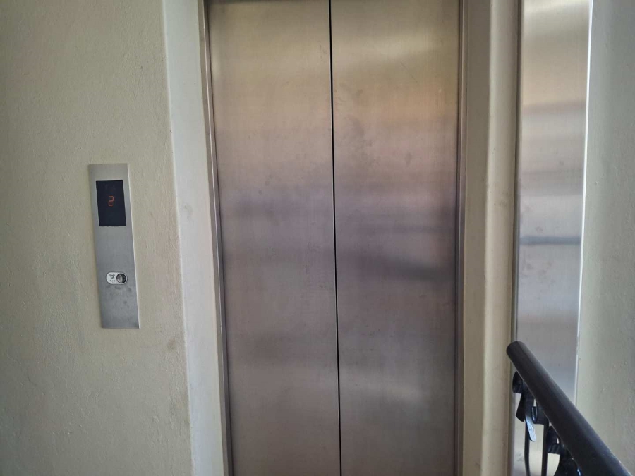 To Let 2 Bedroom Property for Rent in Morningside Gauteng