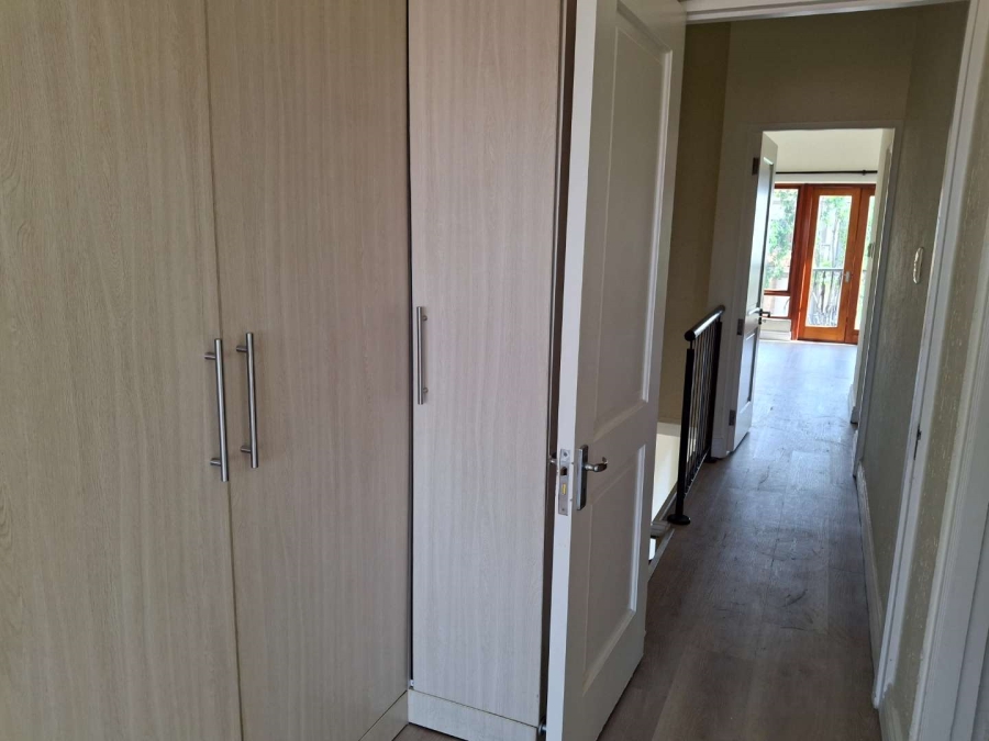 To Let 2 Bedroom Property for Rent in Morningside Gauteng