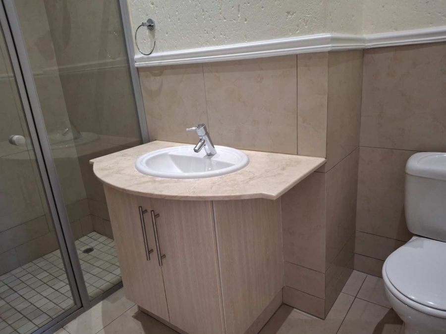 To Let 2 Bedroom Property for Rent in Morningside Gauteng